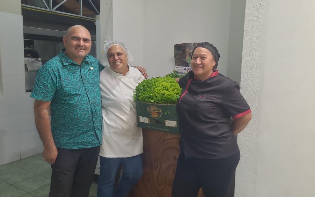 Rotary y Gendarmería suman esfuerzos por la reinserción social y el apoyo a nuestros adultos mayores de Rapa Nui